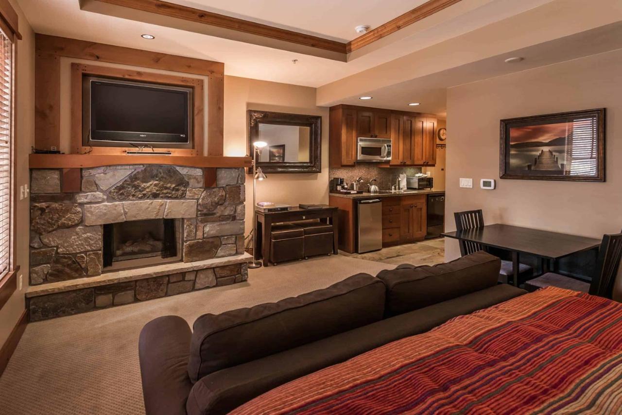East West Hospitality At Tahoe Truckee Exterior foto
